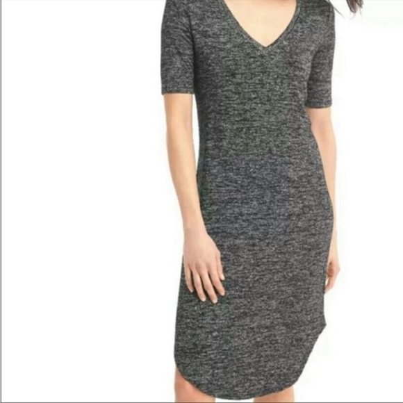 NWT GAP Softspun Knit V-Neck Dark Charcoal Gray
Short Sleeve Midi Dress Size XXL - Picture 2 of 3